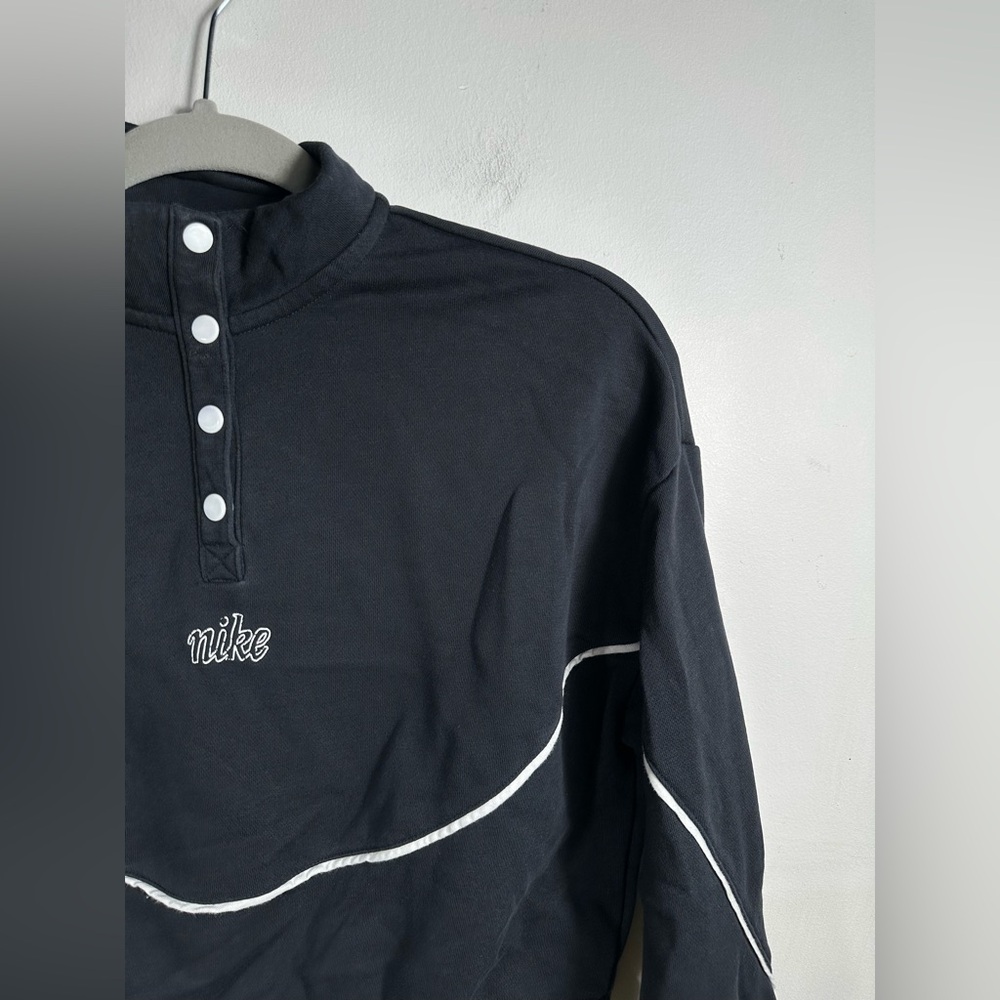 Nike Cropped Quarter Snap Pullover Sweatshirt Bla… - image 4